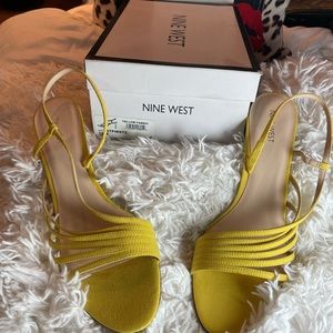 NWOT Nine West Yellow Fabric Pumps. Size 12.